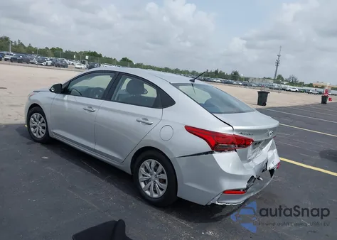 2020 Hyundai Accent Se из США, поврежденный, VIN 3KPC24A63LE104592